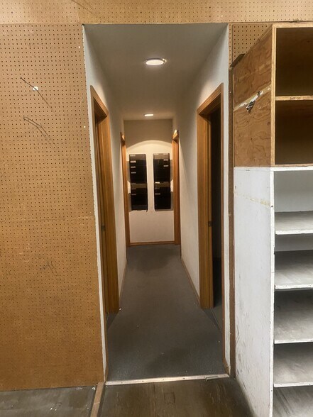 More Photos Of 911-917 W 1st Ave, Spokane Office For Sale