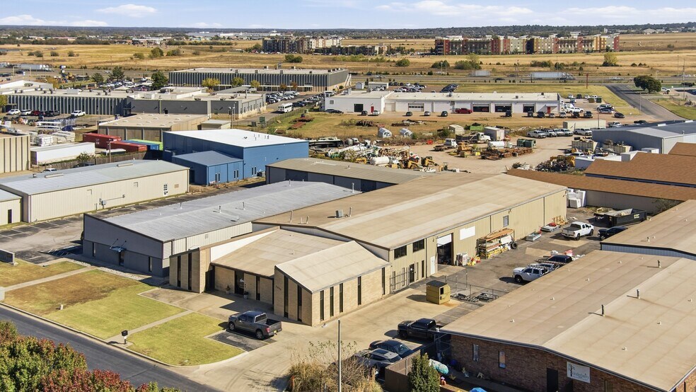 More Photos Of 2805 Broce Dr, Norman Warehouse For Sale