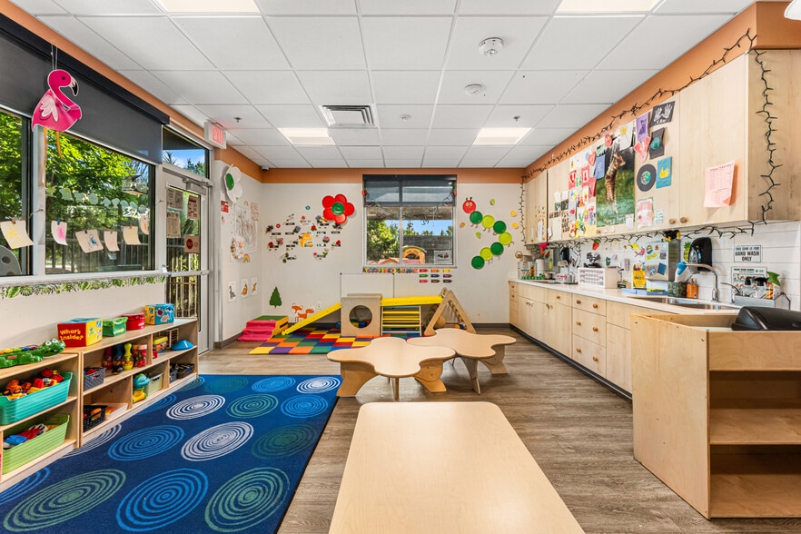 More Photos Of 1001 S Sentinel Ln, Meridian Daycare Center For Sale
