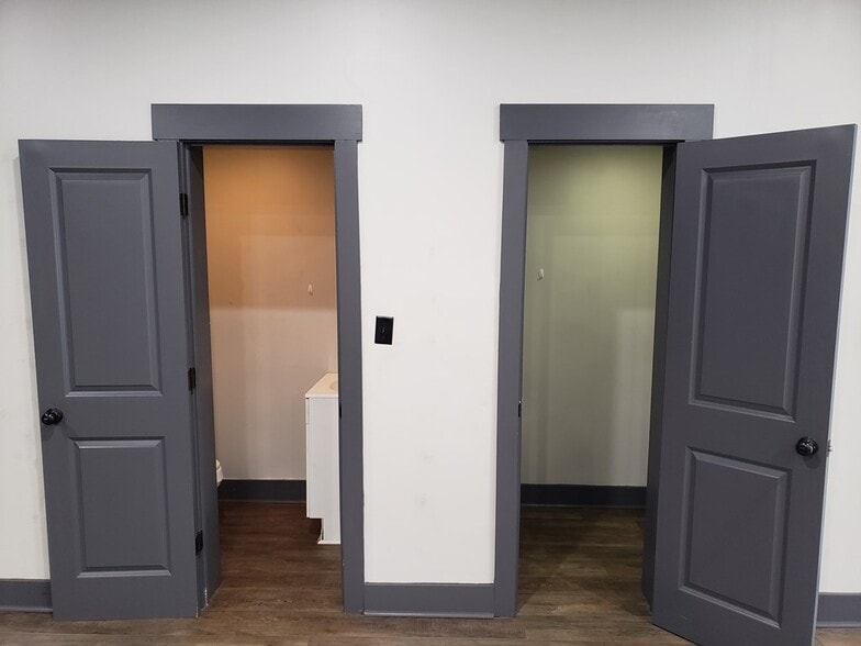 More Photos Of 1201 N Ashley St, Valdosta Auto Repair For Sale