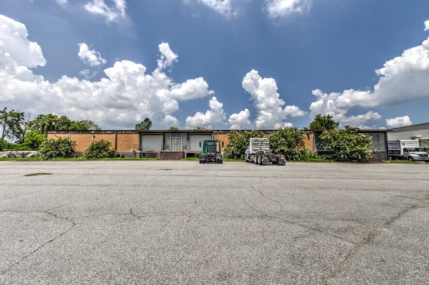 More Photos Of 1219 New Savannah Rd, Augusta Distribution For Lease