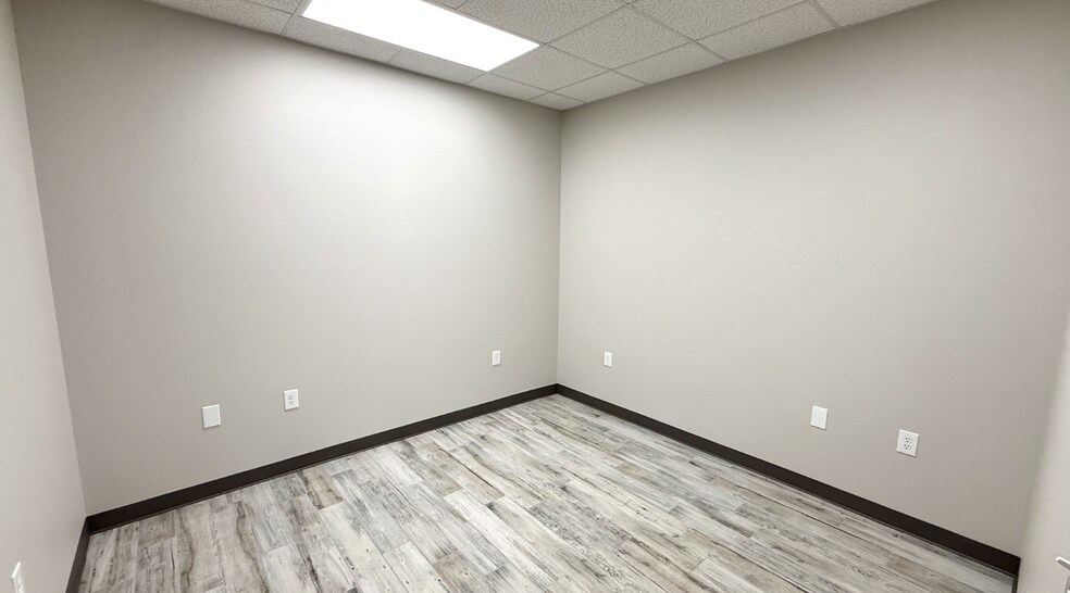 More Photos Of 3001 County 1279 rd, Midland Warehouse For Lease