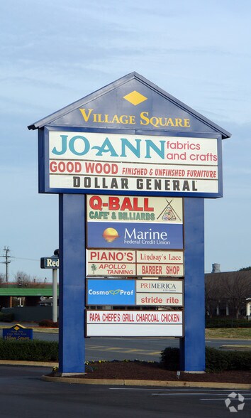 More Photos Of 960-980 Bragg Rd, Fredericksburg Storefront For Lease