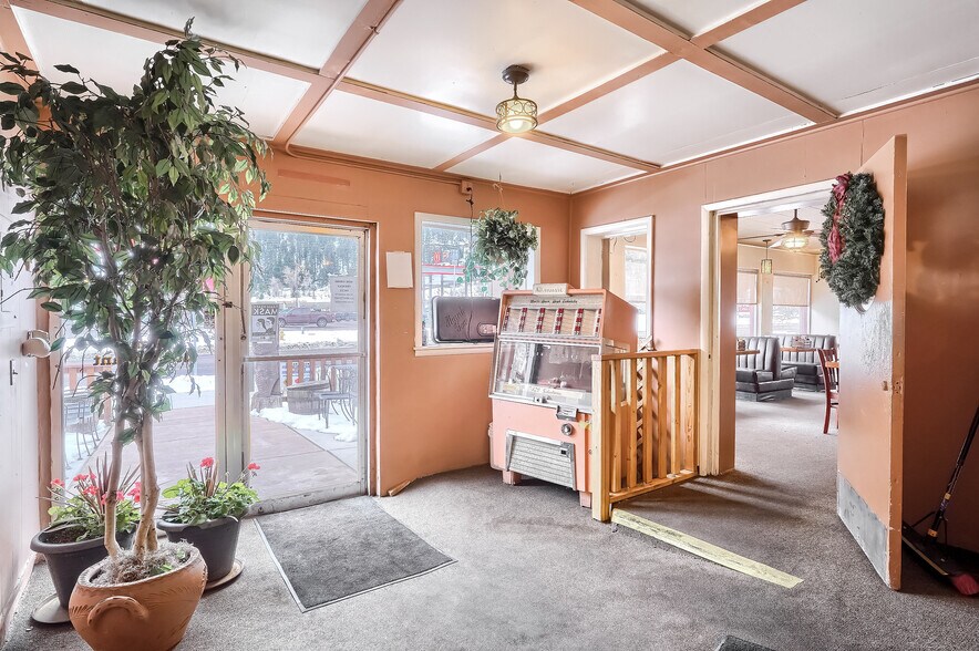 More Photos Of 2910 Colorado Blvd, Idaho Springs Restaurant For Lease
