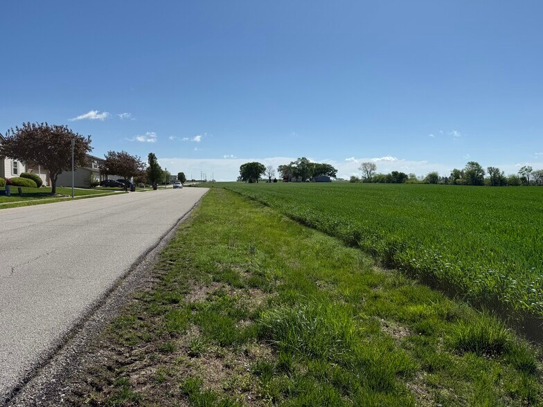 More Photos Of 000 000 Vandebrook Dr, Waterloo Land For Sale