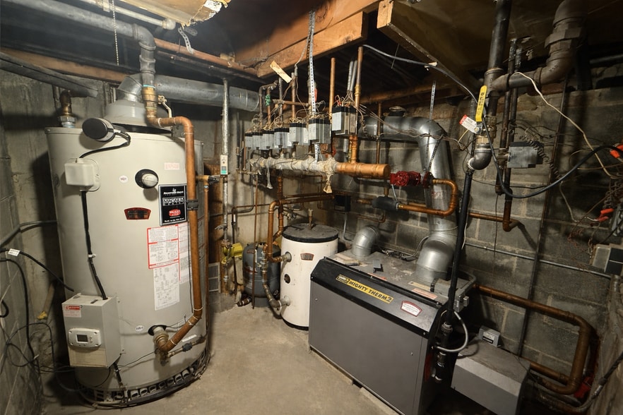 More Photos Of 10338 S Walden Pky, Chicago Apartments For Sale