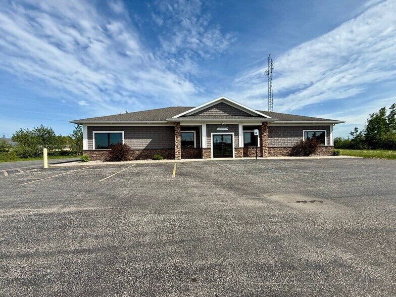Primary Photo Of 26 E 3 Mile Rd, Sault Sainte Marie Office For Sale
