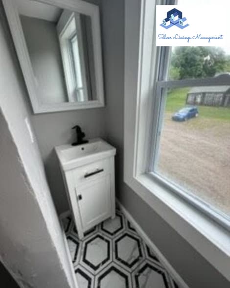 More Photos Of 715 Riverside Dr, North Grosvenordale Apartments For Sale