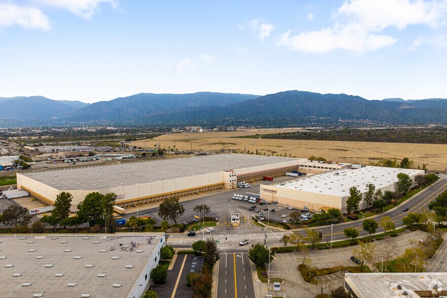 More Photos Of 5301 Rivergrade Rd, Irwindale Refrigeration Cold Storage For Lease