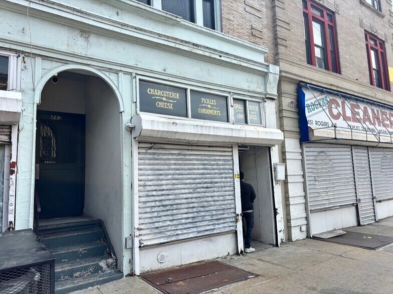 More Photos Of 447 Rogers Ave, Brooklyn Apartments For Lease