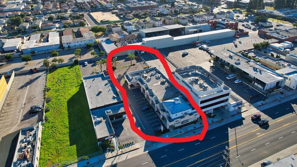 More Photos Of 16008 S Western Ave, Gardena Freestanding For Sale