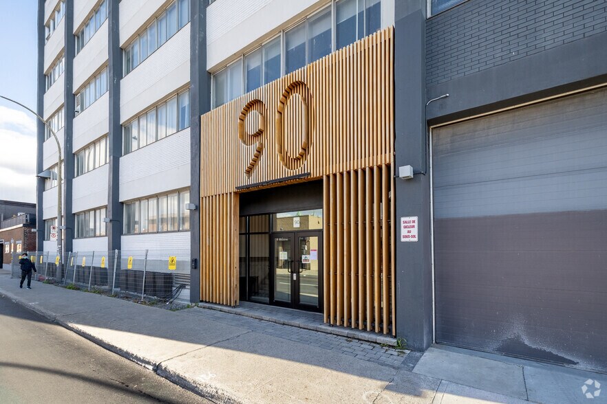 More Photos Of 90 Rue Beaubien O, Montréal Office For Lease
