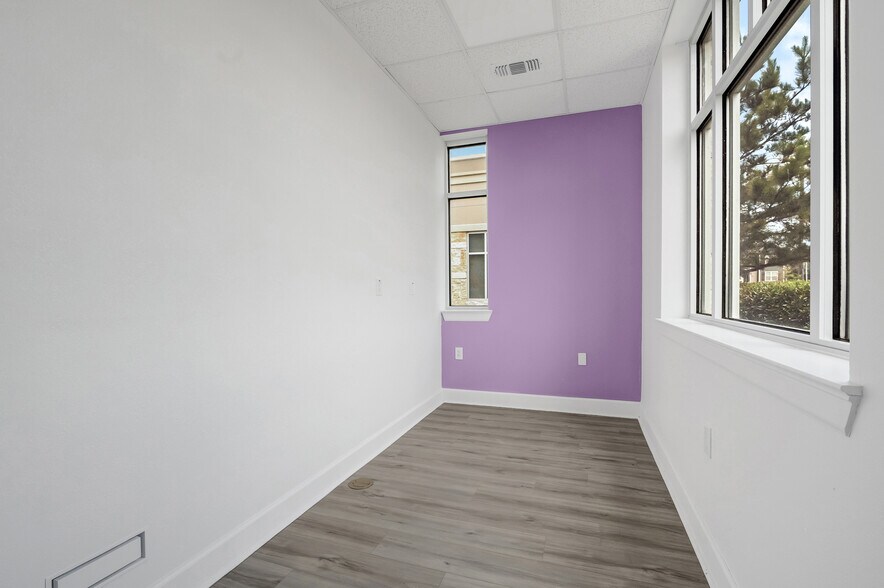 More Photos Of 440 Cobia Dr, Katy Office Residential For Sale