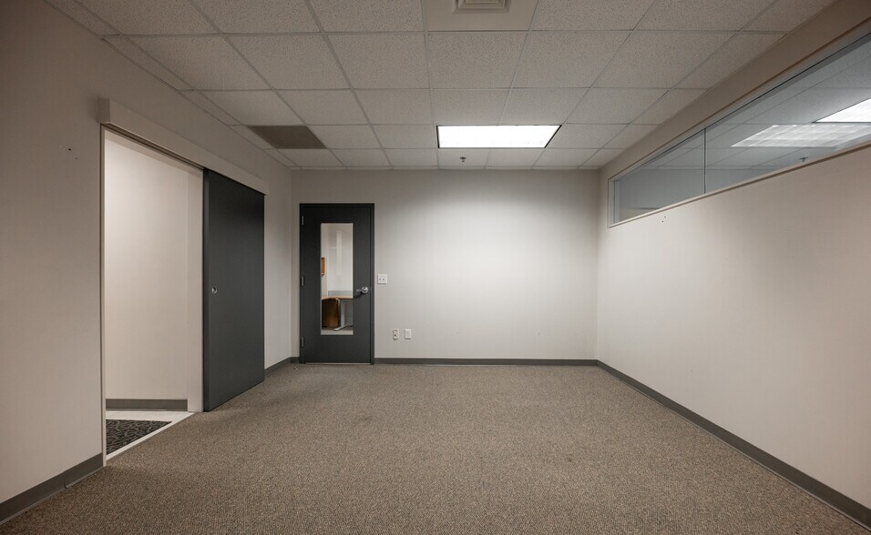 More Photos Of 610 Jones Ferry Rd, Carrboro Medical For Sale