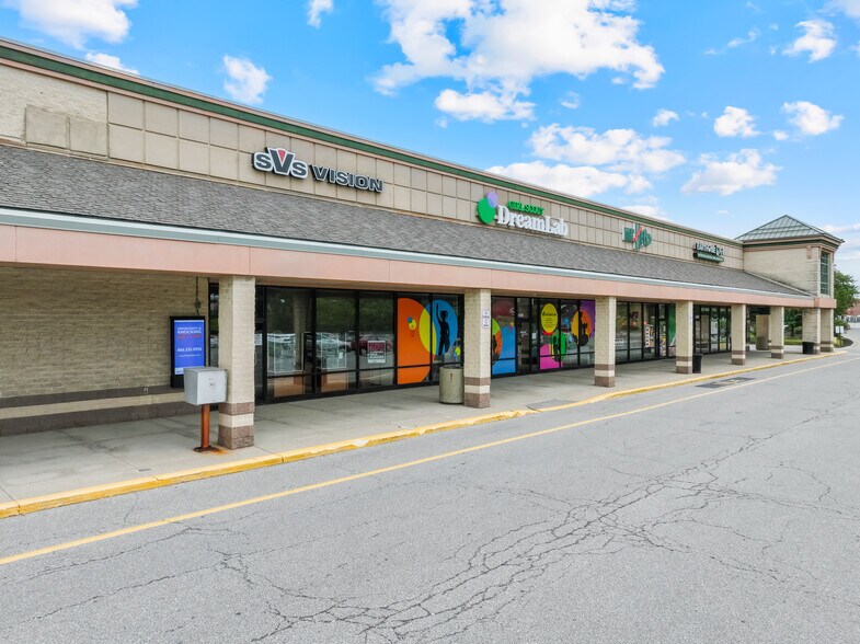 More Photos Of 5231-5255 Detroit Rd, Sheffield Village General Retail For Lease