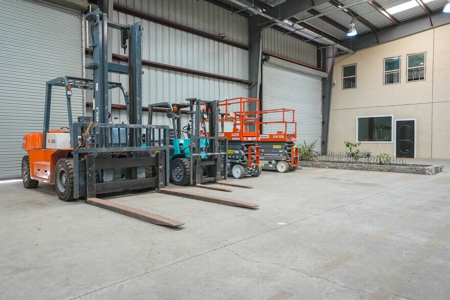 More Photos Of 2465 FM 359 Rd S, Brookshire Warehouse For Sale