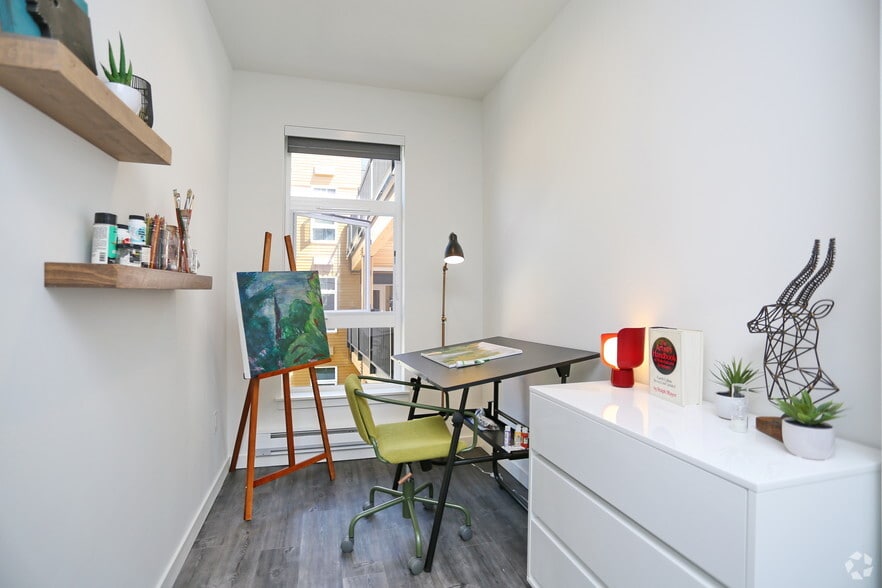 More Photos Of 1850 N 34th St, Seattle Apartments For Lease