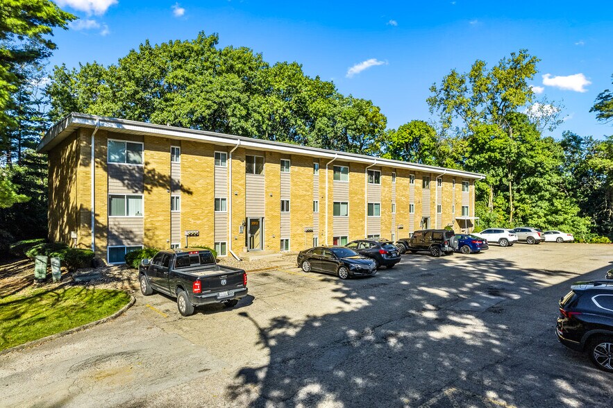 More Photos Of 2901-2979 W Cannes Dr, Peoria Apartments For Sale