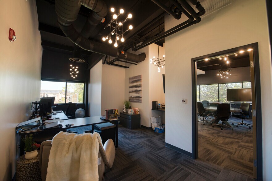 More Photos Of 6141 Avery Rd, Dublin Warehouse For Sale