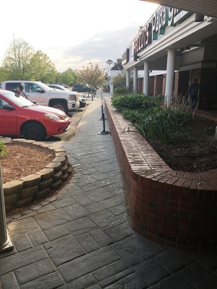 More Photos Of 1600 Falmouth Rd, Centerville General Retail For Lease