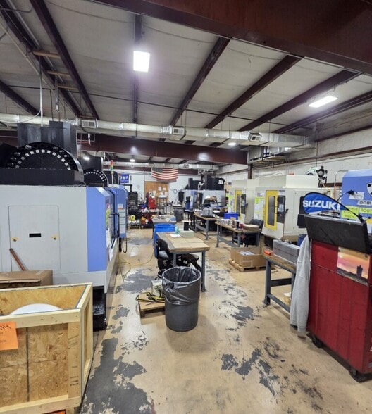 More Photos Of 348 Baldwin Rd, Odenton Warehouse For Sale