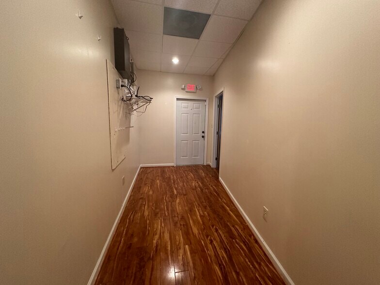 More Photos Of 1255 Commercial Dr SW, Conyers Medical For Sale