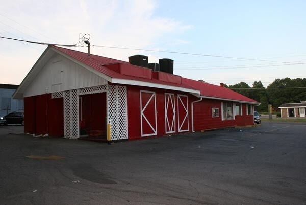 More Photos Of 289 S Washington St, Ripley Fast Food For Sale