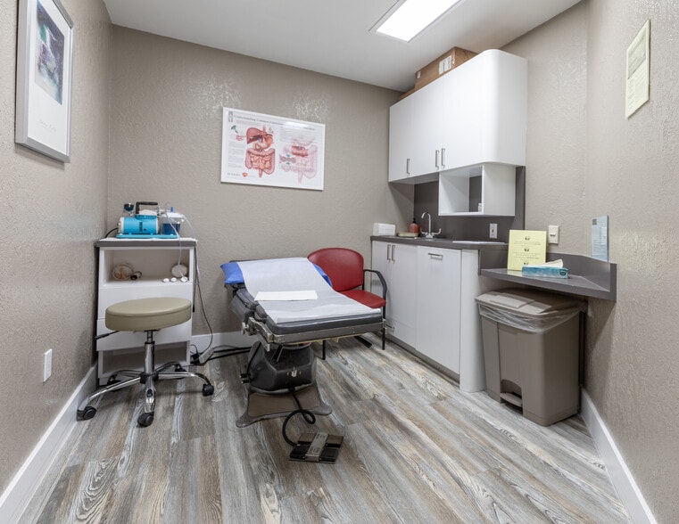 More Photos Of 7765 SW 87th Ave, Miami Medical For Sale