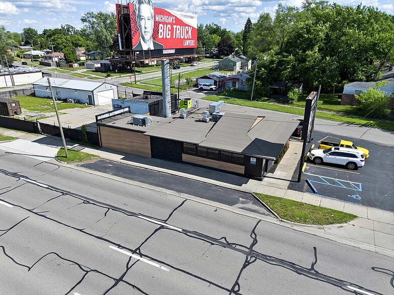 Primary Photo Of 24737 W 8 Mile Rd, Detroit Restaurant For Sale