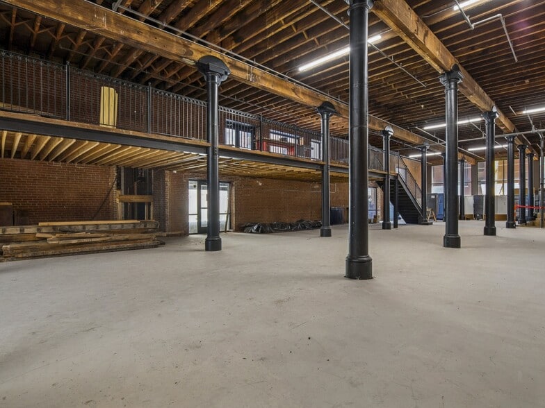 More Photos Of 704 N 2nd St, Saint Louis Apartments For Lease