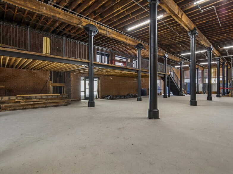 More Photos Of 704 N 2nd St, Saint Louis Apartments For Lease