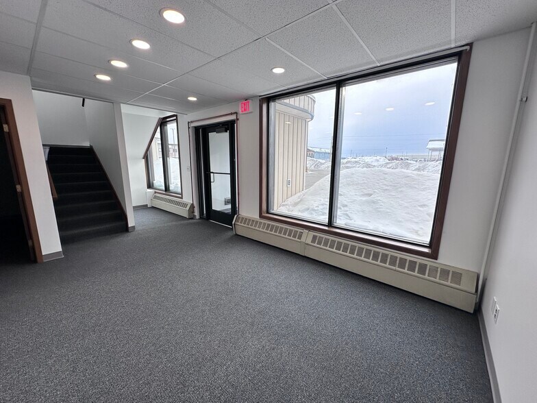 More Photos Of 3534 International St, Fairbanks General Retail For Lease