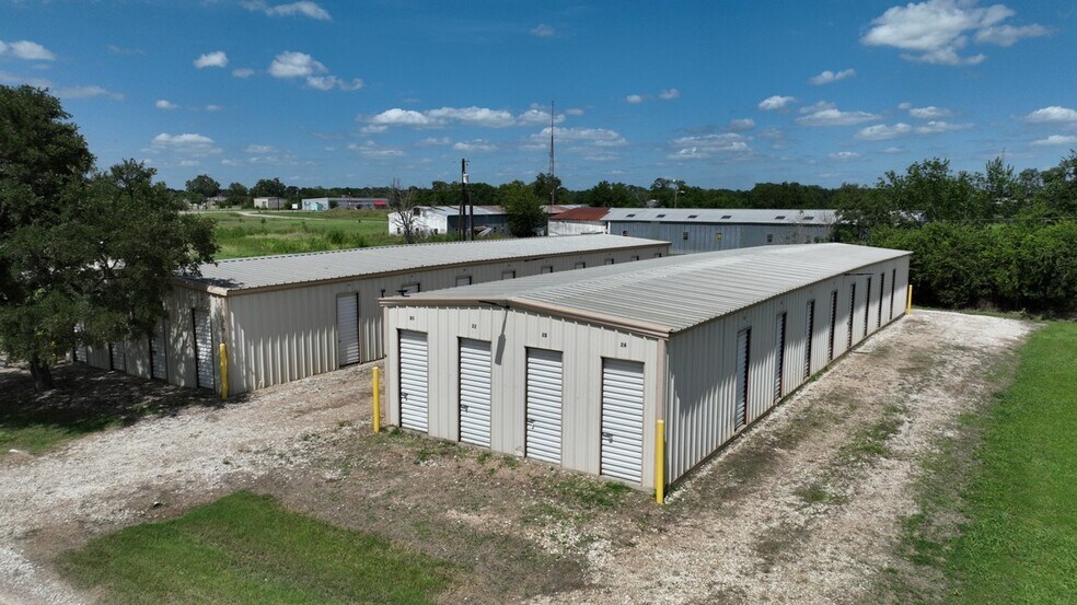 More Photos Of 217 Winter St, Marlin Industrial For Sale