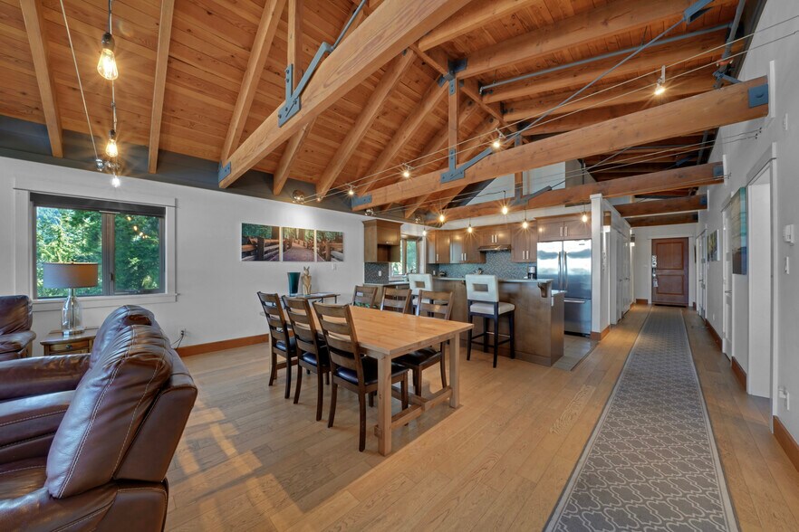 More Photos Of 118 Rainbow Rd, Salt Spring Island Land For Sale