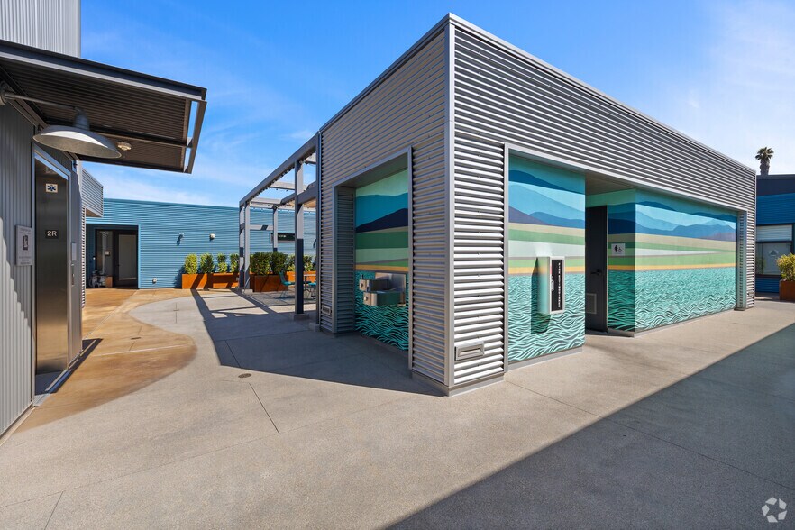 More Photos Of 330 S Cedros Ave, Solana Beach Apartments For Lease