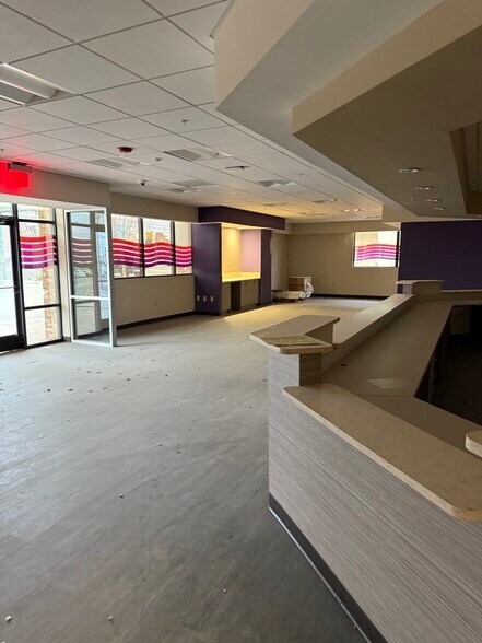 More Photos Of 1458-A N Lee Trevino Dr, El Paso Healthcare For Sale