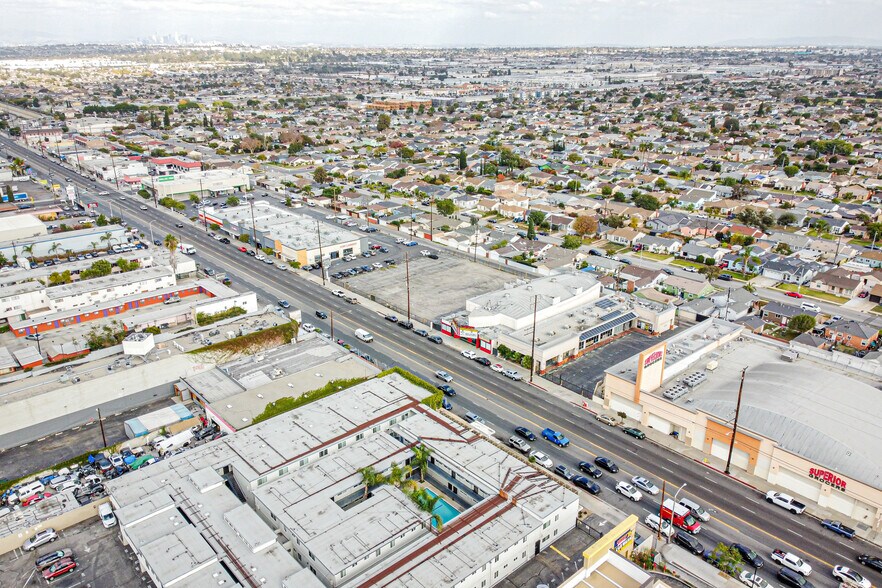 More Photos Of 14948 Crenshaw Blvd, Gardena Movie Theatre For Sale