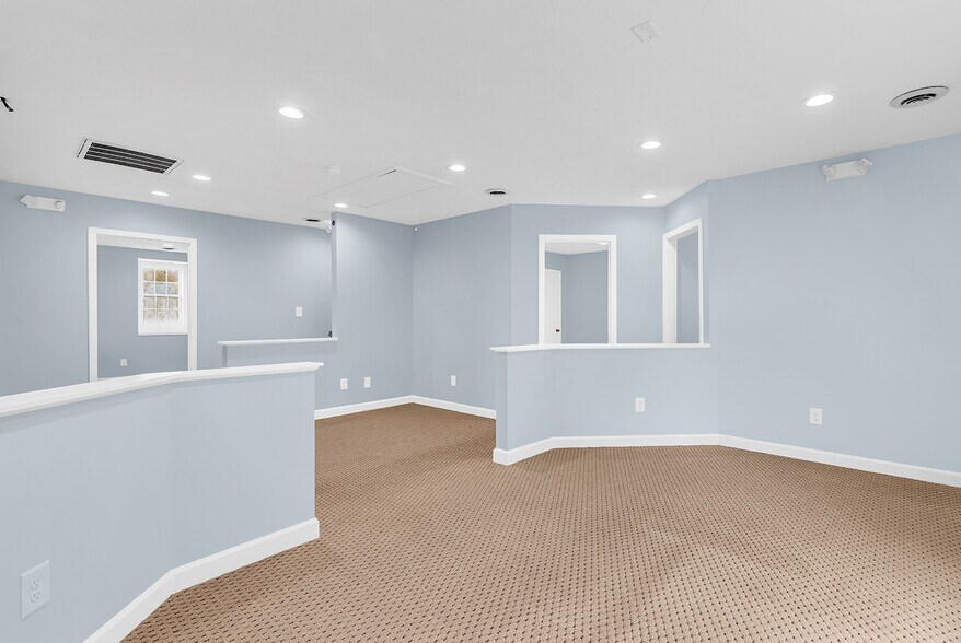 More Photos Of 9300 Highway 17 Byp, Murrells Inlet Office For Sale
