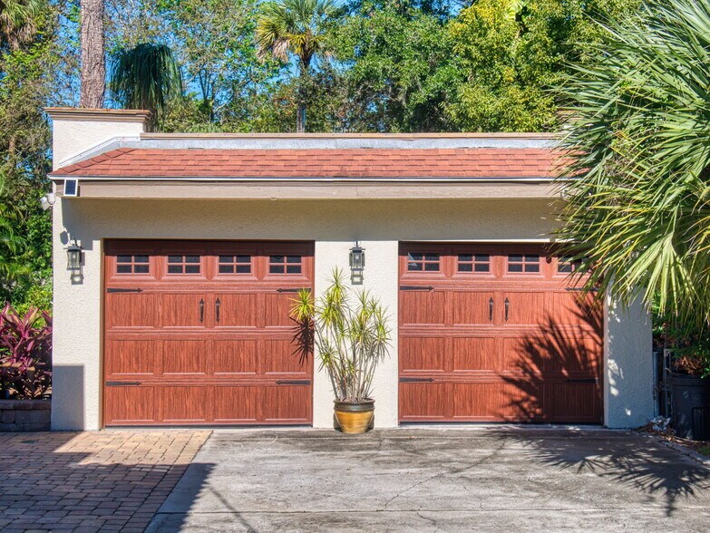 More Photos Of 215 Washington st, New Smyrna Beach Office Residential For Sale