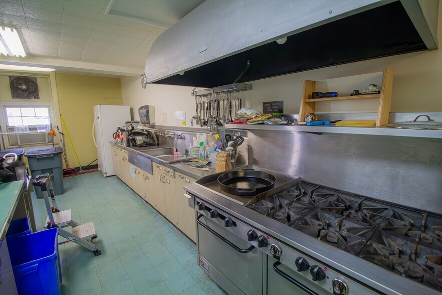 More Photos Of 181 Western ave, Albany Religious Facility For Sale