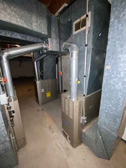 More Photos Of 7009 W Tripoli Ave, Milwaukee Apartments For Sale