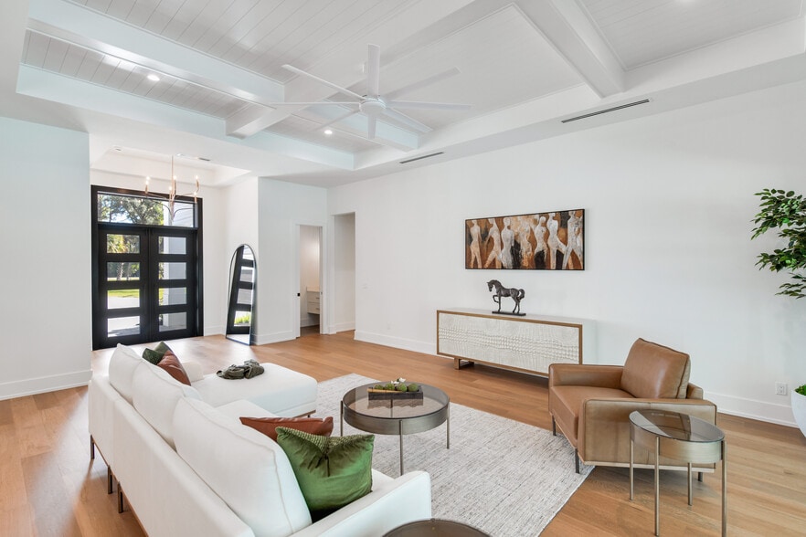 More Photos Of 3233 64th St SW, Naples Apartments For Sale