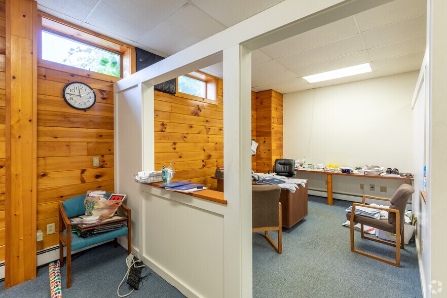 More Photos Of 757 Main St, Willimantic Office For Lease