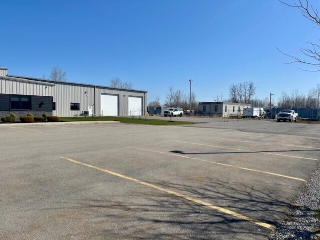 More Photos Of 18 Lancaster Pky, Lancaster Manufacturing For Sale