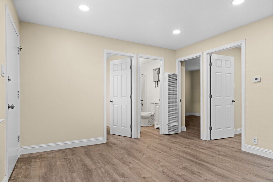 More Photos Of 1630 35th Ave, Oakland Apartments For Sale