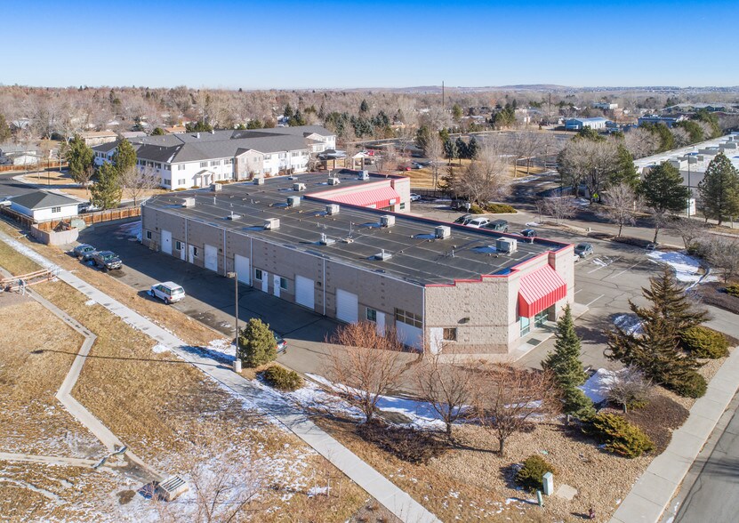 More Photos Of 275 Waneka Pky, Lafayette Freestanding For Lease