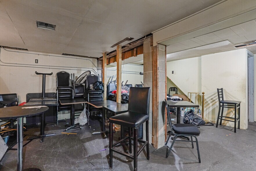 More Photos Of 110 School St, Pawtucket Bar For Sale