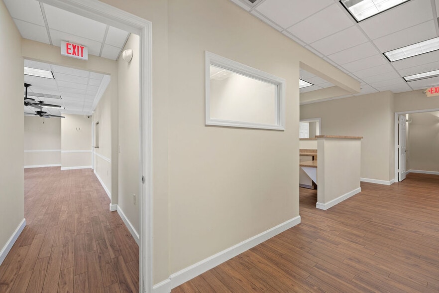 More Photos Of 923-931 37th Pl, Vero Beach Medical For Lease