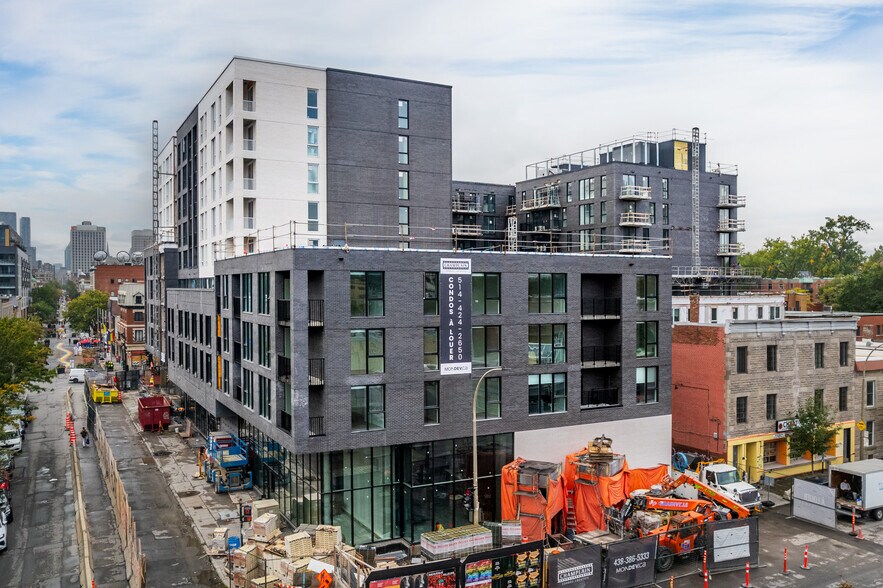 More Photos Of 1815-1835 Rue Sainte-Catherine E, Montréal Apartments For Lease