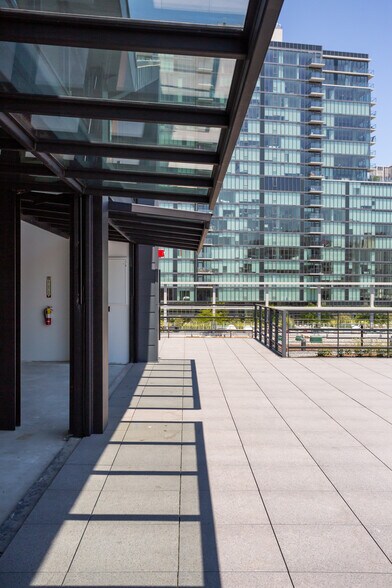 More Photos Of 755 S Los Angeles St, Los Angeles Loft Creative Space For Lease